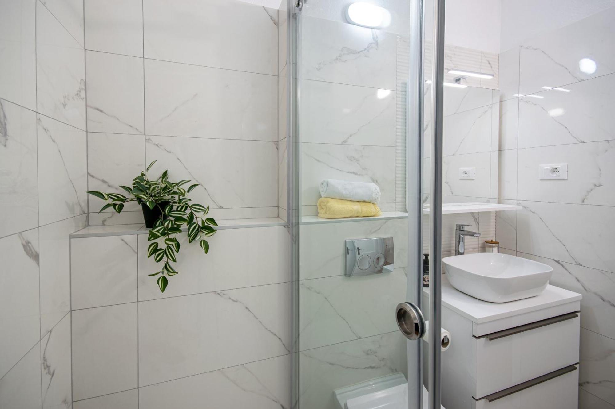 מאקרסקה Apartments Filipeti מראה חיצוני תמונה