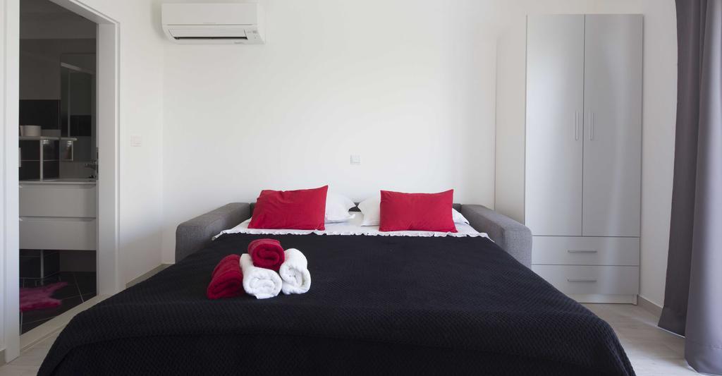 מאקרסקה Apartments Filipeti מראה חיצוני תמונה