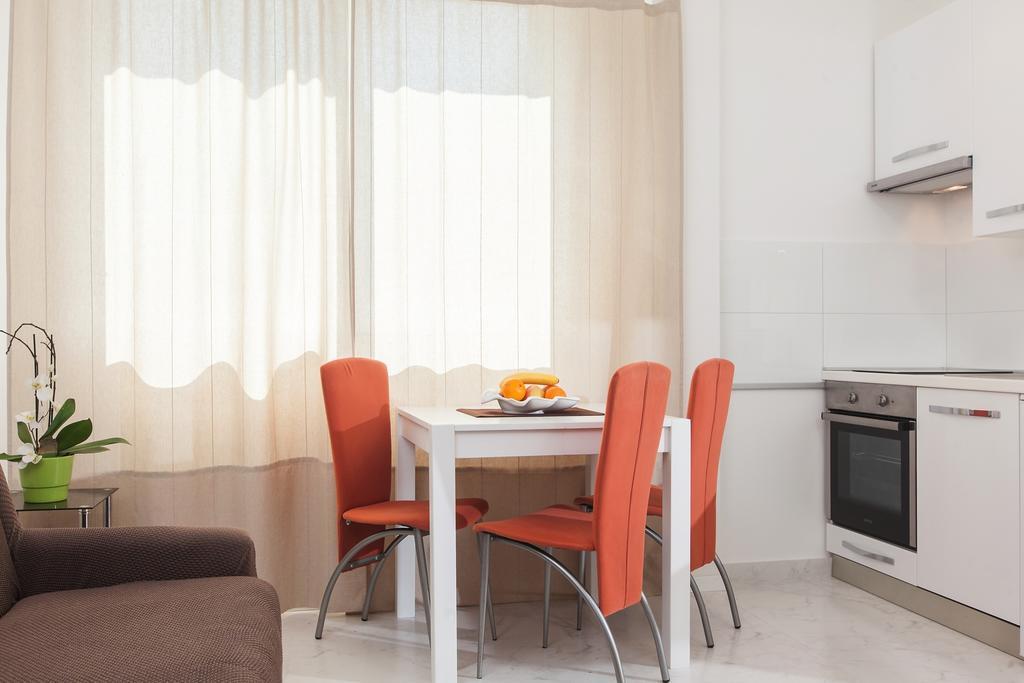 מאקרסקה Apartments Filipeti מראה חיצוני תמונה
